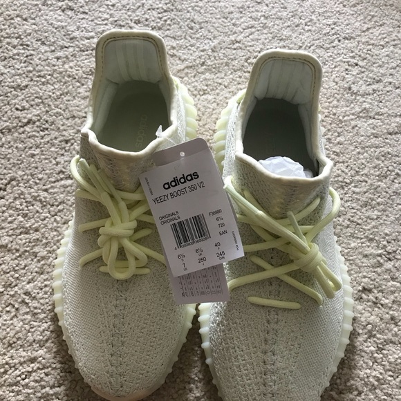 YEEZY BOOST 350 V2 BUTTER SNEAKERS  AUTHENTIC - Picture 3 of 8